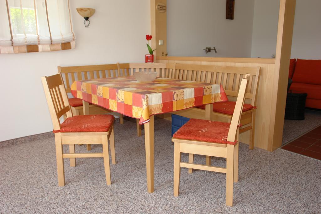 Apartmentanlage Am Kellerberg Zandt Room photo